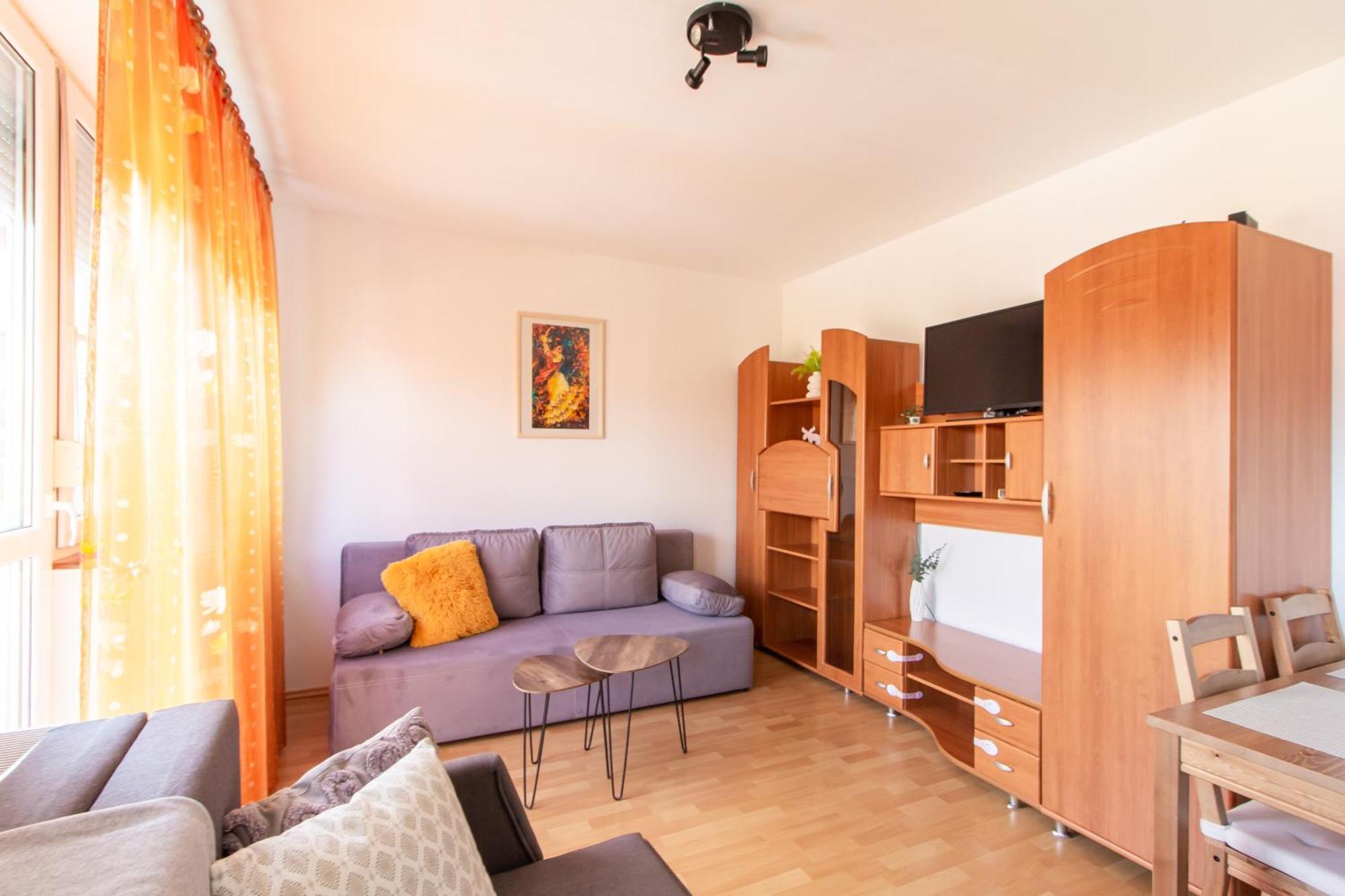Viky'S Apartment Gyor Luaran gambar